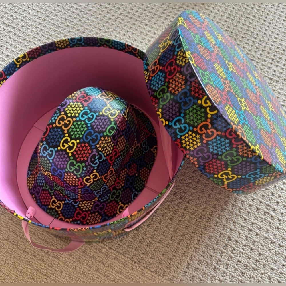 🔥RARE🔥Gucci Multicolor Leather Hat